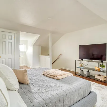 Stay Portland Collection - Perfect Portland Farmhouse Loft - Breweries & Bars Exterior photo
